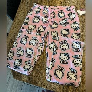 Hello kitty Pajama Pants new with tags M